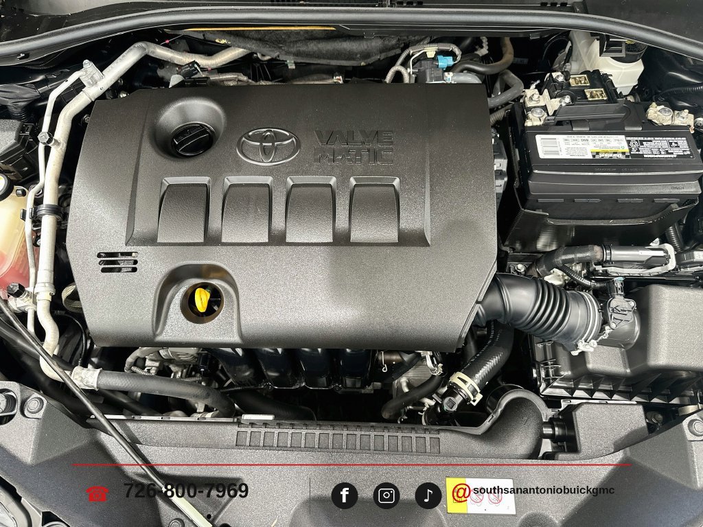 Used 2021 Toyota C-HR Limited FWD image 30
