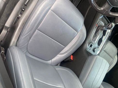 Used 2021 Chevrolet Traverse LT AWD/4WD image 15