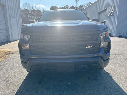 Used 2023 Chevrolet Silverado 1500 Custom w/ LPO, Dark Essentials Package image 10