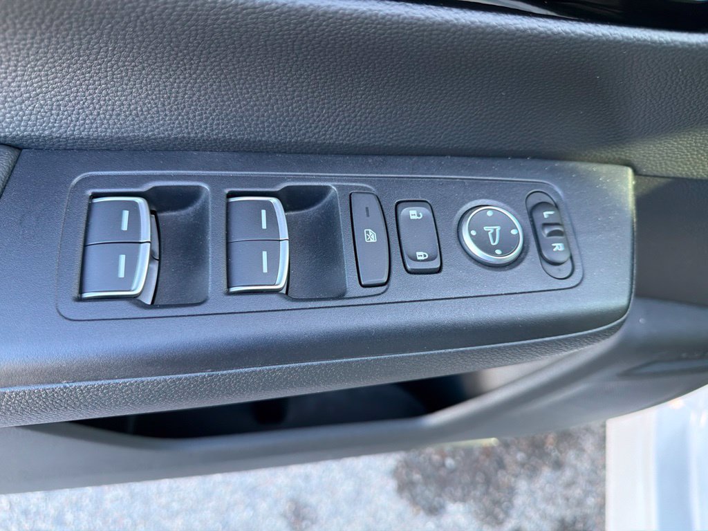 Used 2024 Honda CR-V EX-L image 17