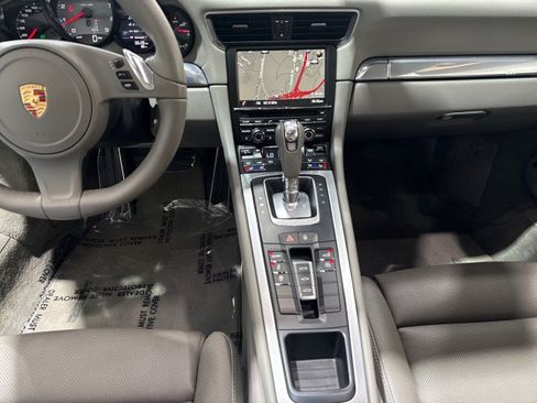 Used 2014 Porsche 911 Carrera S RWD image 4