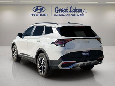 Used 2025 Kia Sportage EX w/ EX Premium Package image 3