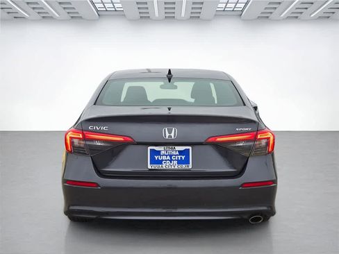 Used 2022 Honda Civic Sport image 5