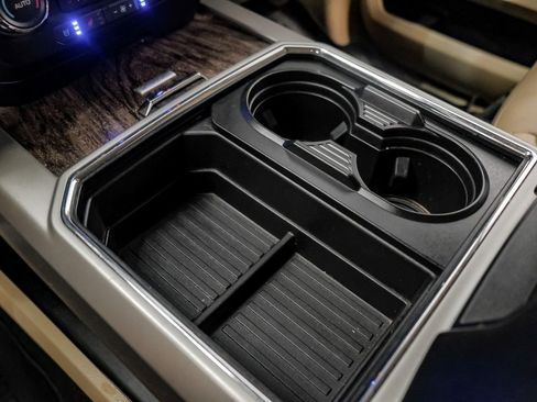 Used 2018 Ford F250 Lariat w/ Lariat Ultimate Package image 25