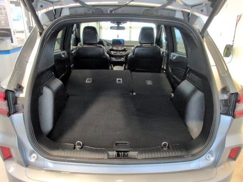 Used 2023 Ford Escape ST-Line image 28