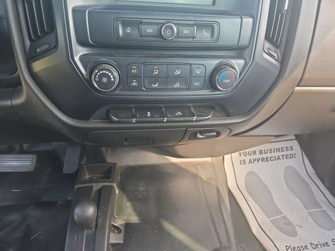 Used 2017 Chevrolet Silverado 3500 W/T AWD/4WD image 9