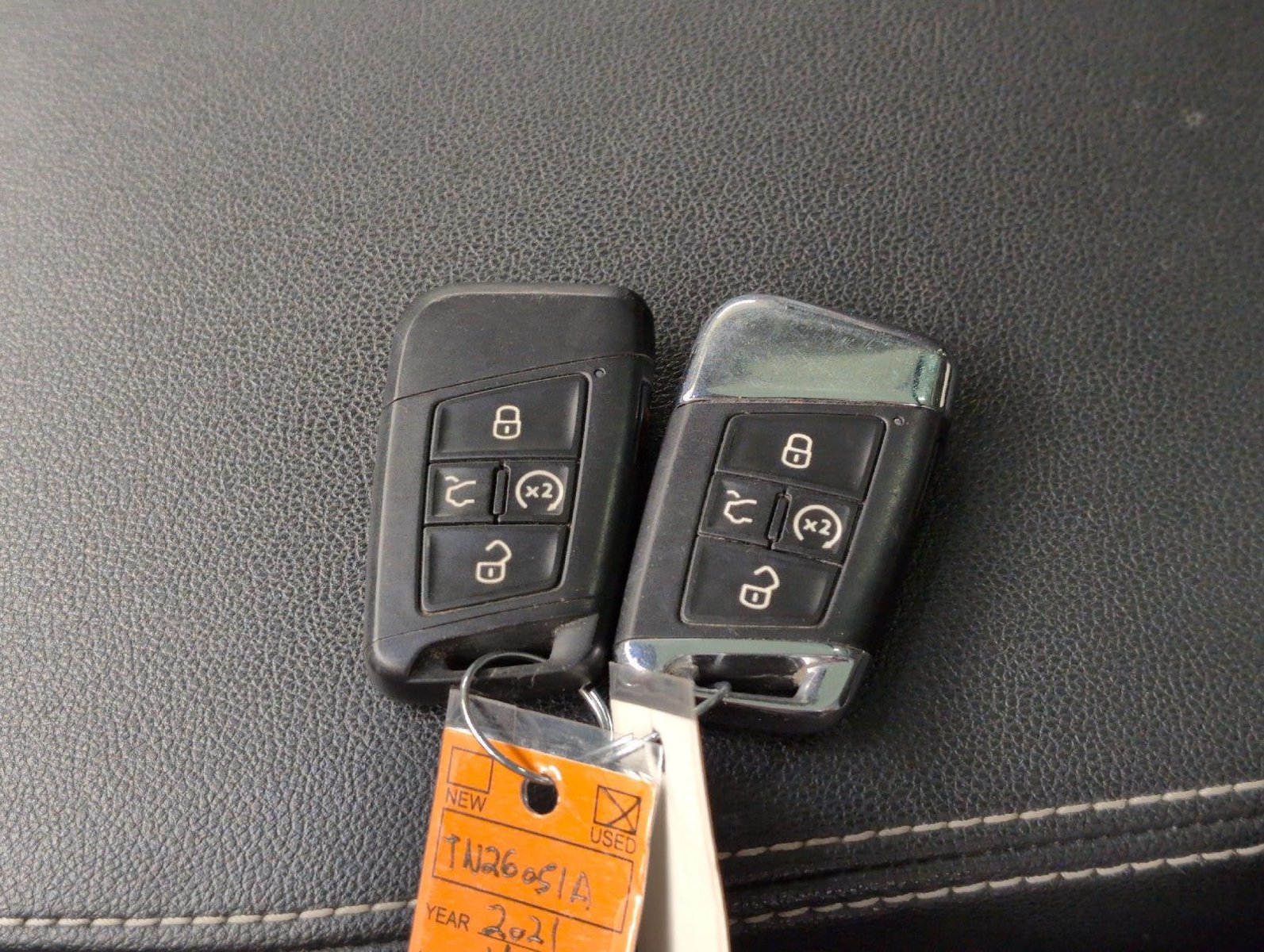 Used 2021 Volkswagen Atlas SEL AWD/4WD image 28