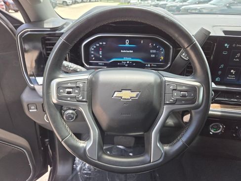Used 2023 Chevrolet Silverado 1500 LT w/ Protection Package AWD/4WD image 31