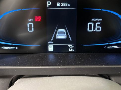 New 2026 Hyundai Elantra Sport image 21