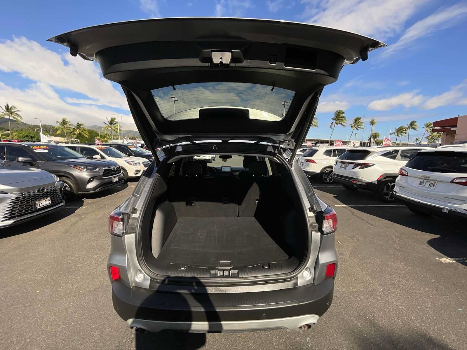 Used 2022 Ford Escape Titanium AWD/4WD image 19