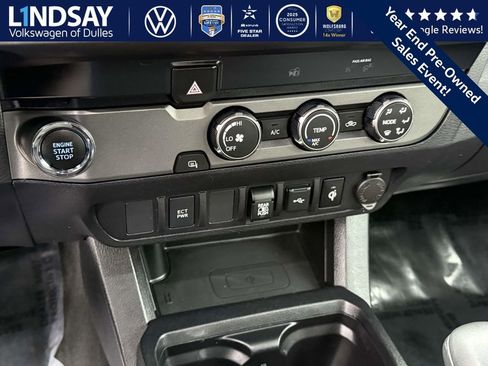 Used 2020 Toyota Tacoma TRD Sport image 18