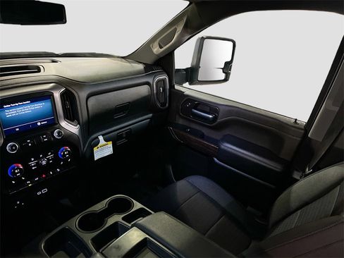 Used 2023 GMC Sierra 3500 SLE w/ SLE Convenience Package image 23
