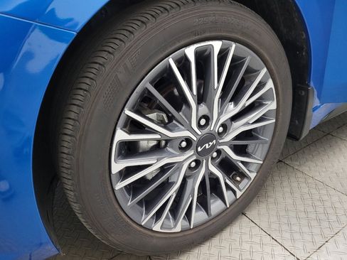 Used 2024 Kia Forte GT-Line w/ GT-Line Premium Package image 31