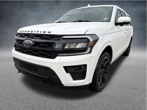 Certified 2023 Ford Expedition Max Limited AWD/4WD image 4