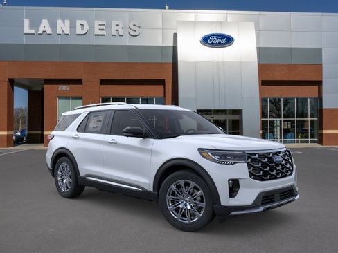 New 2026 Ford Explorer Platinum RWD image 7