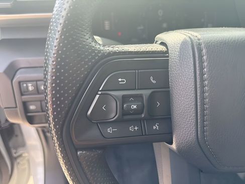 Used 2025 Toyota Tacoma SR w/ Towing Package image 12