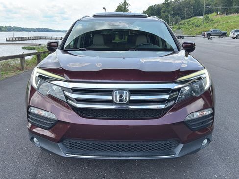 Used 2017 Honda Pilot Elite image 8
