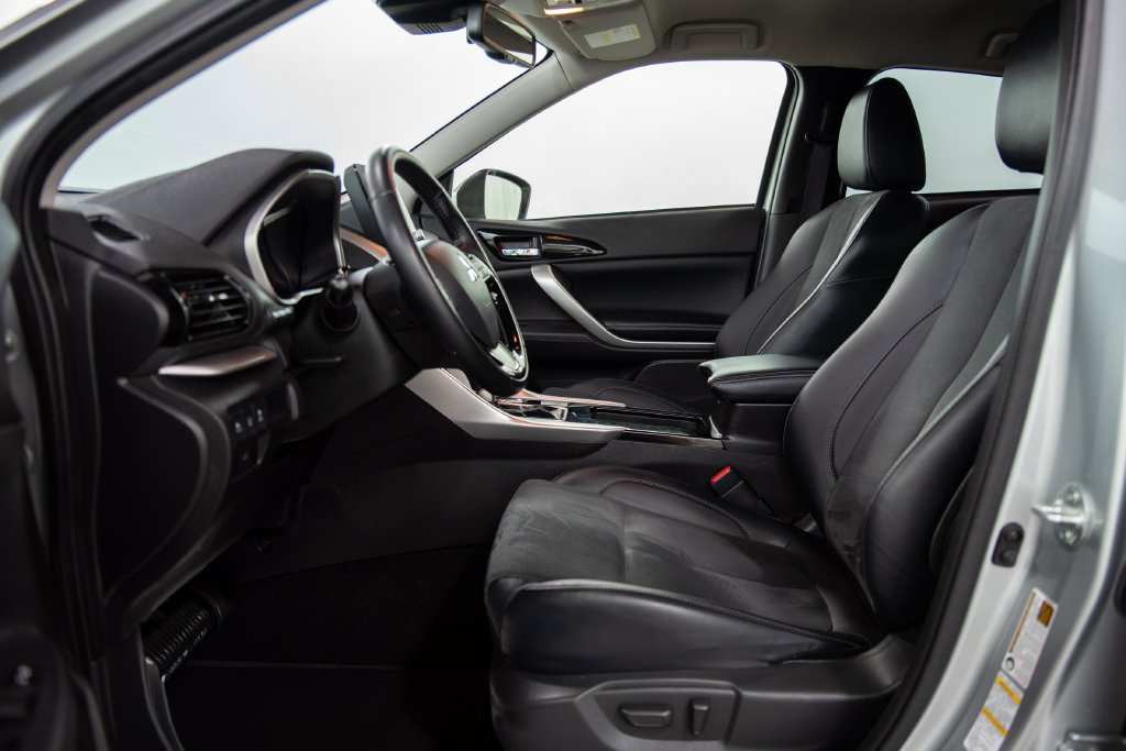 Used 2025 Mitsubishi Eclipse Cross SE AWD/4WD image 7