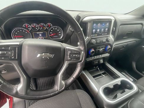 Used 2021 Chevrolet Silverado 1500 LT Trail Boss w/ Bed Protection Package AWD/4WD image 11