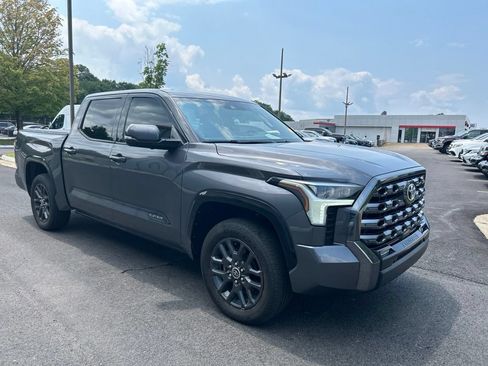 Used 2023 Toyota Tundra Platinum AWD/4WD image 1