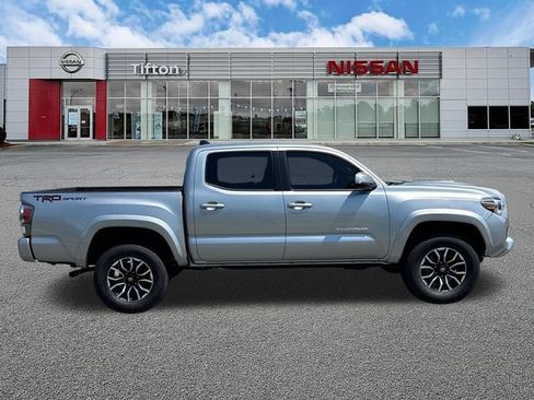 Used 2023 Toyota Tacoma TRD Sport RWD image 8