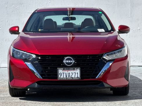 Certified 2024 Nissan Sentra SV w/ SV Premium Package FWD image 9