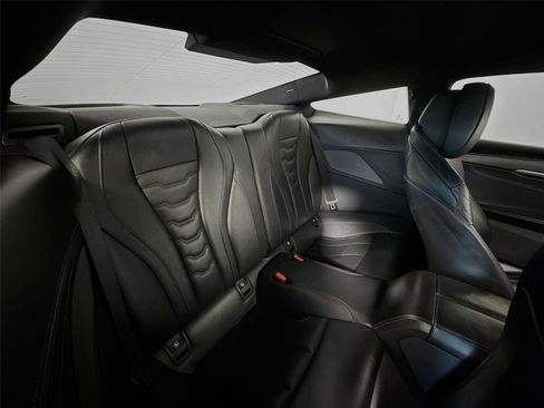 Used 2022 BMW 840i Coupe w/ Driving Assistance Package image 15