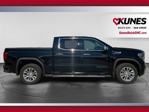 Used 2024 GMC Sierra 1500 Denali w/ Technology Package AWD/4WD image 9