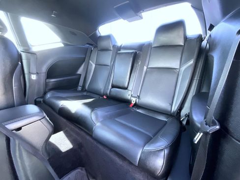 Used 2018 Dodge Challenger GT w/ Driver Convenience Group image 18