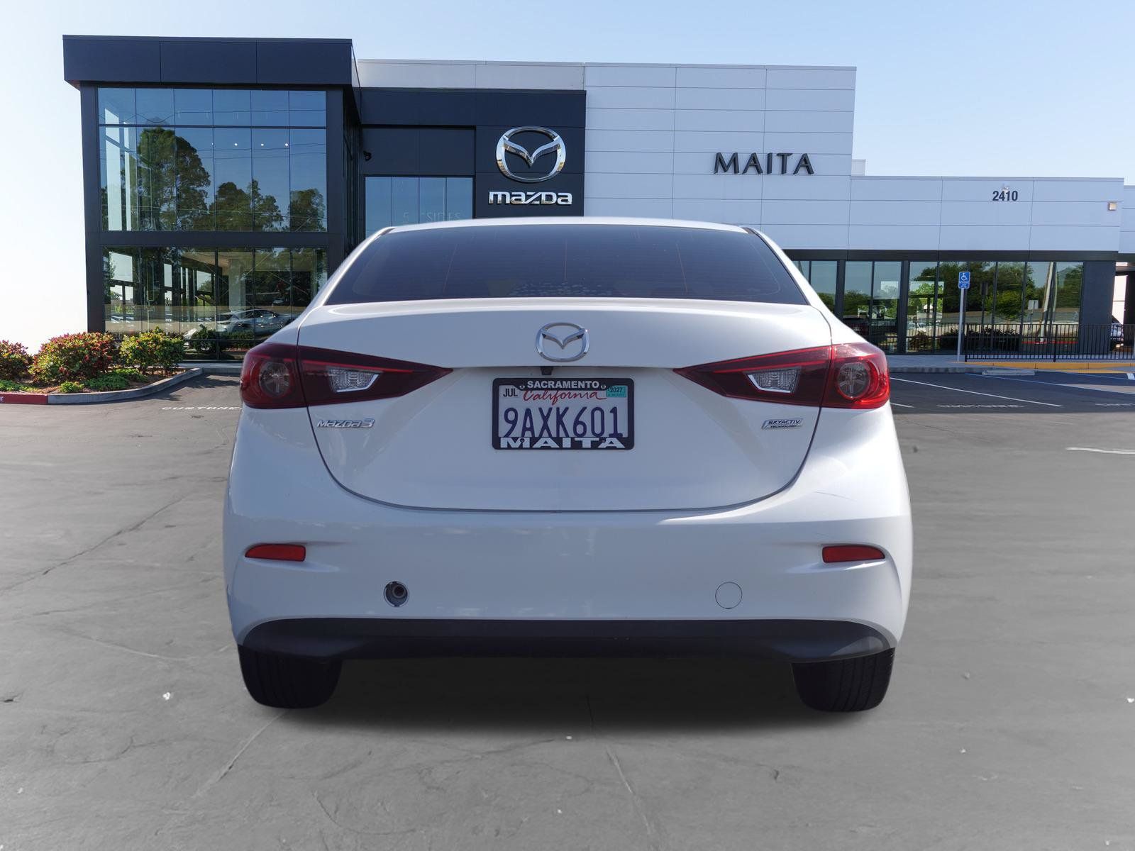 Used 2017 MAZDA MAZDA3 Sport FWD image 4