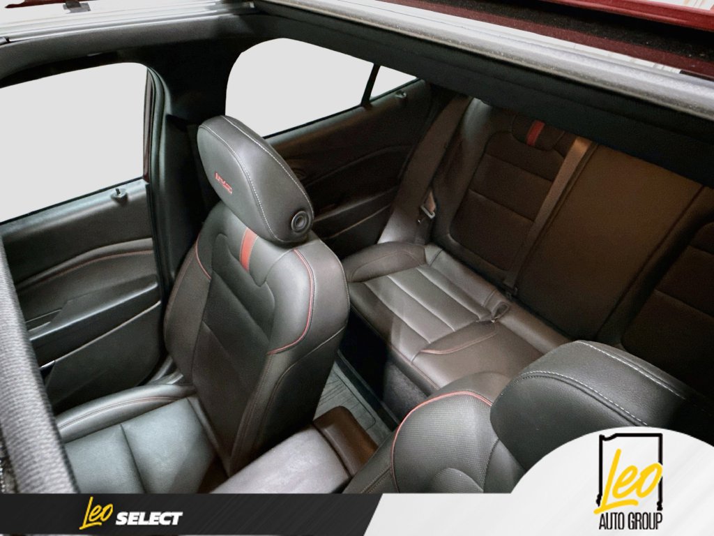 Used 2024 Chevrolet Trax RS w/ Sunroof Package FWD image 24
