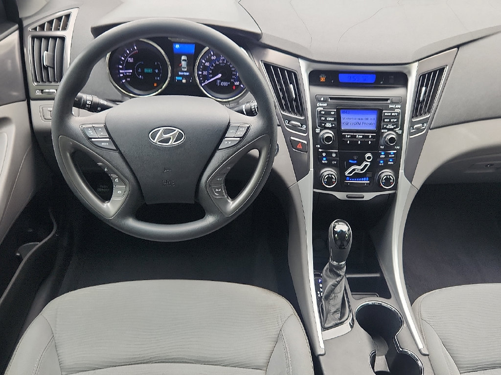 Used 2011 Hyundai Sonata Hybrid FWD image 4