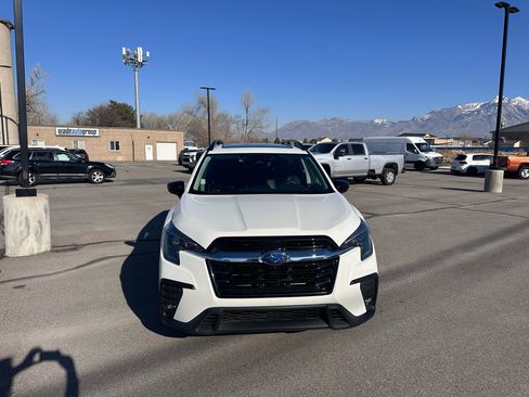 Used 2024 Subaru Ascent Limited w/ Technology Package image 3