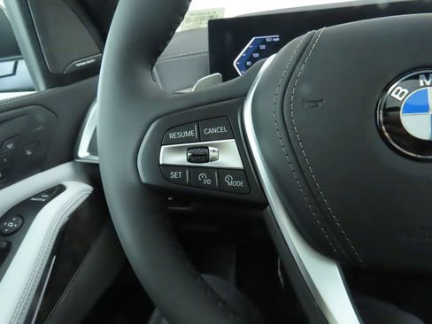 New 2026 BMW X5 sDrive40i w/ Climate Comfort Package image 11