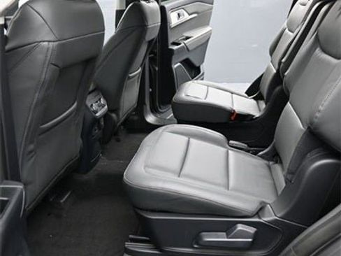New 2026 Ford Explorer Active w/ Active Comfort Package image 19
