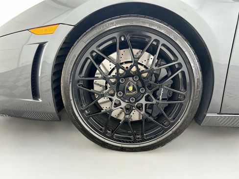 Used 2010 Lamborghini Gallardo LP 560-4 AWD/4WD image 32