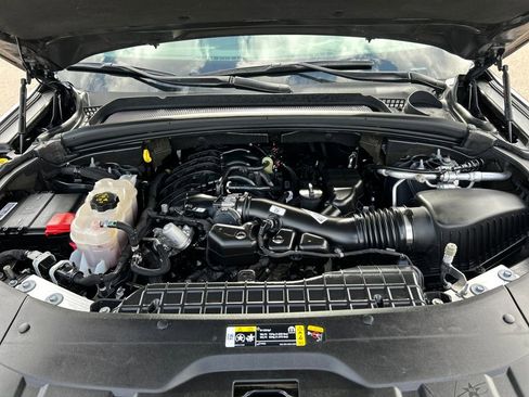 Used 2023 Jeep Grand Cherokee Altitude image 29