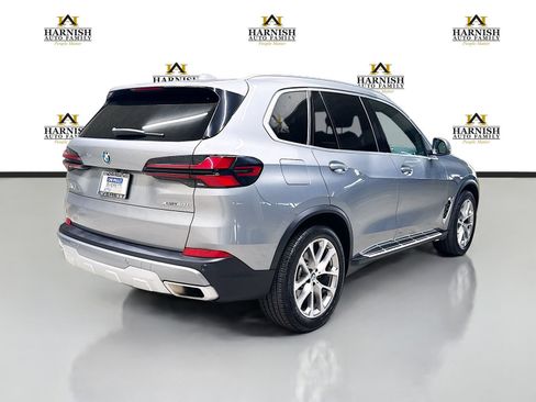 Used 2026 BMW X5 xDrive40i AWD/4WD image 6