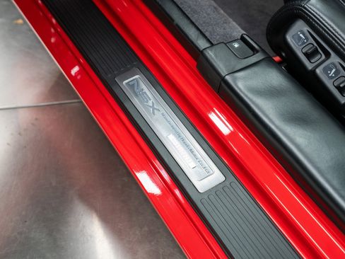 Used 2005 Acura NSX T image 26