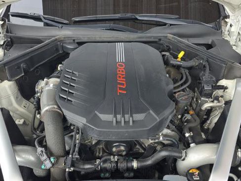 Used 2022 Kia Stinger GT2 w/ Red Interior Color Package image 4