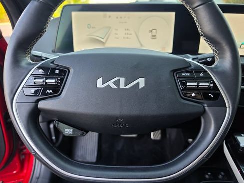 Used 2023 Kia EV6 GT-Line AWD/4WD image 25