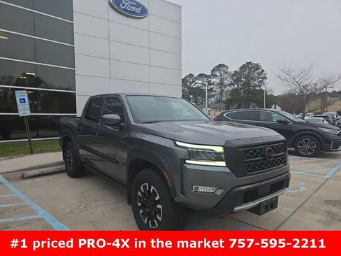 Used 2023 Nissan Frontier PRO-4X w/ Technology Package image 3