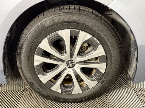 Used 2022 Toyota Corolla LE FWD image 31