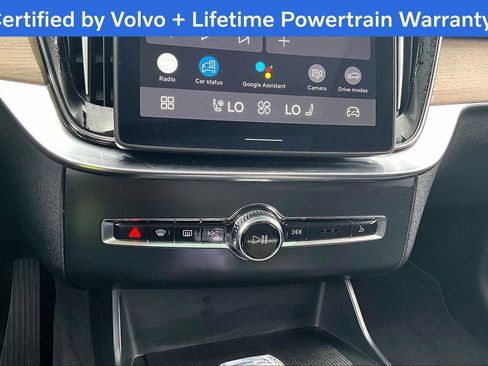 Certified 2025 Volvo XC90 B5 Plus image 42