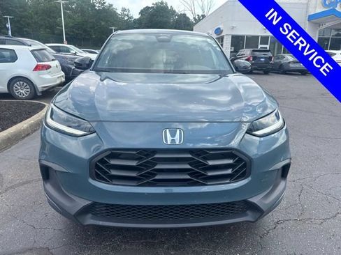 Used 2025 Honda HR-V Sport image 2