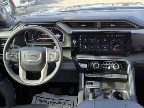 Used 2025 GMC Sierra 1500 Denali image 24