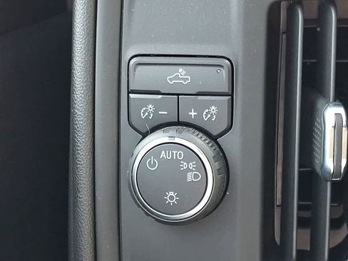 Used 2021 Chevrolet Silverado 1500 Custom RWD image 21