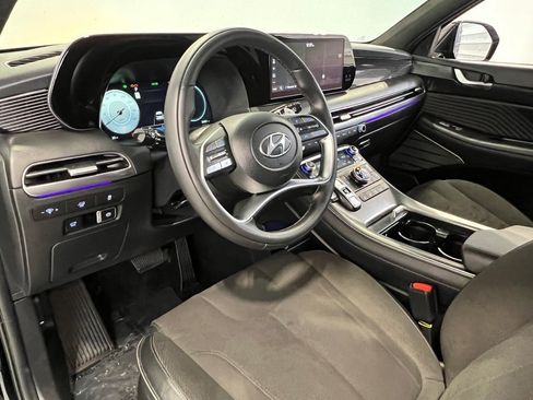 Used 2024 Hyundai Palisade Calligraphy image 30