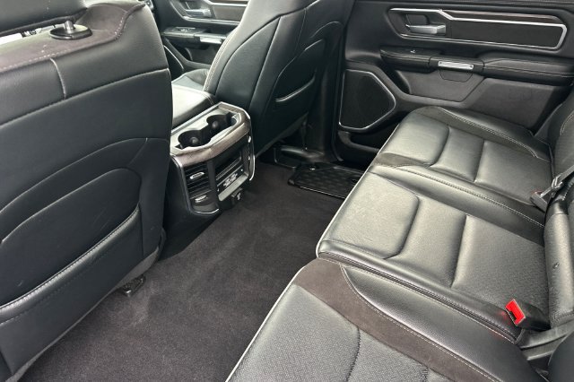 Used 2025 RAM 1500 Laramie AWD/4WD image 14