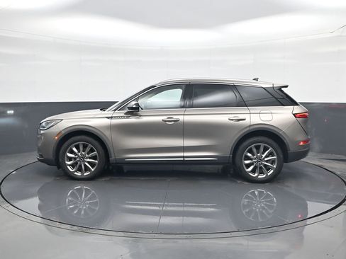 Used 2021 Lincoln Corsair FWD w/ Premium Package image 4